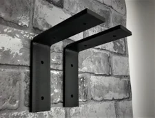 Pair of Scaffold Shelf Brackets - 9" Boards