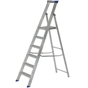 Werner 8 Tread Heavy Duty Platform Stepladder Mastertrade
