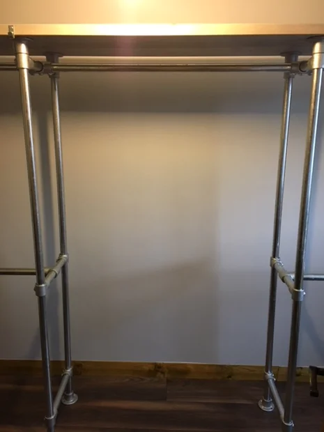 Tube Clamp Wardrobe