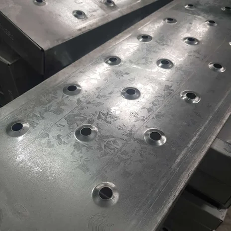 New 6ft Kwikstage Galvanised Batten, Steelstage